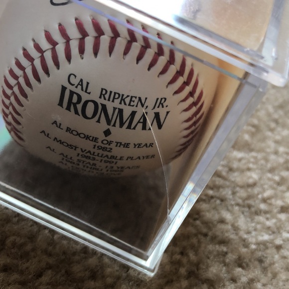 Cal Ripken Jr. Ironman Commemorative Photo Ball - Picture 6 of 7